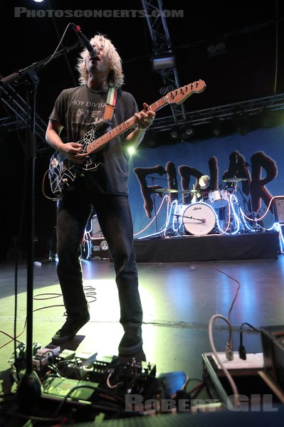 FIDLAR - 2023-11-20 - PARIS - Cabaret Sauvage - Zac Carper - Max Kuehn